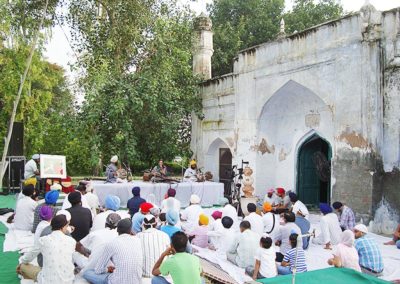 Dr. Francesca Cassio - Kirtan in Sultanpur Lodhi, August 2013